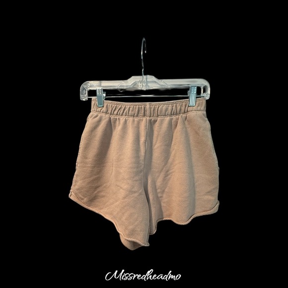 Aerie Shorts - Picture 1 of 3
